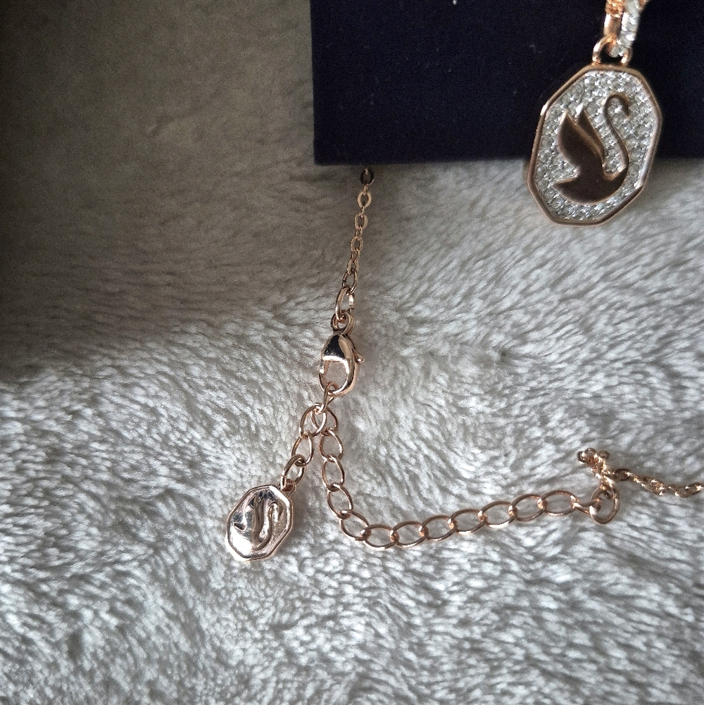 Swarovski Swan Necklace - Picture 8 of 12